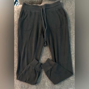 Women’s joggers